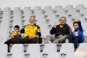Οι ΑΕΛίστες στο ματς με την ΕΝΠ (φώτος)