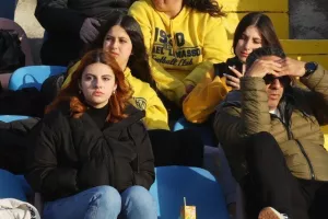 (Φωτορεπορτάζ) Ο κόσμος στο Μακάρειο