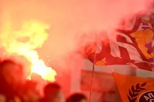 (Φωτορεπορτάζ) Ο κόσμος στο Άρης - ΑΠΟΕΛ