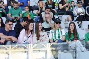 (Φωτορεπορτάζ) Ο κόσμος στο Άρης - ΑΠΟΕΛ
