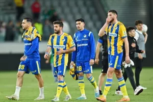 Χειροκρότησαν τους "Πορτοκαλί", αυτοί φώναξαν για πρωτάθλημα! (βίντεο & φώτος)