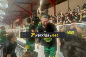 Βίντεο kerkida/Σήκωσαν την κούπα και οι Guardians!