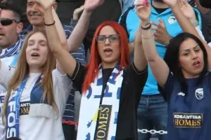 Κερκίδα η Μαρία και η παρέα!