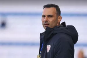 Ρεπορτάζ/Προς διαζύγιο...