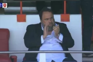 Η προσευχή του Μαρινάκη 