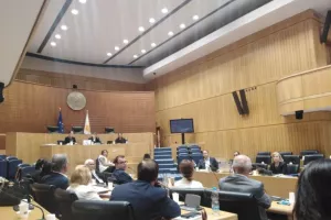Βουλή/Σοβαρές καταγγελίες - "Η ΚΟΠ απέκρυψε φακέλους"