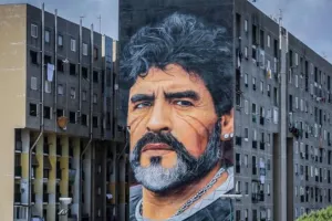 Χάκαραν το προφίλ του Μαραντόνα και ανέβασαν ακραία μηνύματα: «Δεν υπάρχει κόκα στον παράδεισο…»
