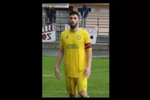 Ανακοίνωσε την... επιστροφή Γλυκή