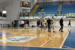 AEK - Kεραυνός: Βreak με super Κρουμπάλι και... Game-5! (φώτος)