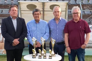 Nταμπλούχος ΟΕΠΛ ο "Χαλλουμάς FC" (φώτος)