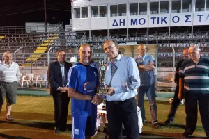 Nταμπλούχος ΟΕΠΛ ο "Χαλλουμάς FC" (φώτος)