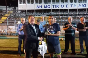 Nταμπλούχος ΟΕΠΛ ο "Χαλλουμάς FC" (φώτος)