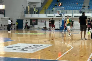 AEK - Kεραυνός: Βreak με super Κρουμπάλι και... Game-5! (φώτος)