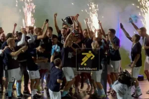 Το τρόπαιο στον αέρα και ξέσπασμα! (βίντεο kerkida)