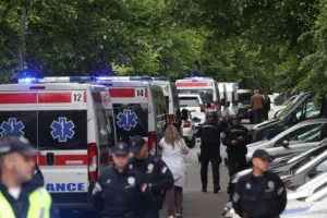 Μακελειό στη Σερβία: Πέθανε κορίτσι που είχε τραυματιστεί στο κεφάλι από τον 14χρονο