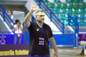 Το "άγγιγμα" του Λείβα!