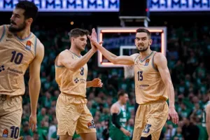 Έβγαλε... σκούπα και έκλεισε θέση για το Final 4 η Μπαρτσελόνα!