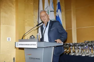 Στις βραβεύσεις των κορυφαίων της Κυπριακής Ομοσπονδίας Κολύμβησης ο Κωστάκης Κουκκουλλής