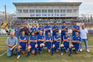 Nταμπλούχος ΟΕΠΛ ο "Χαλλουμάς FC" (φώτος)