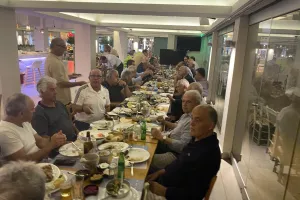 Βυσσινί συνάντηση... για τα 40χρονα απ' τον τελευταίο τελικό! (Φώτος)