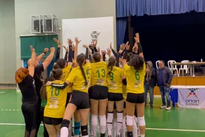 Καθαρή νίκη και… κλείσιμο της σεζόν με double!