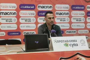 Πουρσαϊτίδης: "Υπάρχει καλή χημεία με την Διοίκηση, την Δευτέρα θα μάθετε την απόφαση"