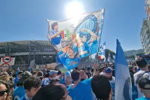 (Βίντεο kerkida) Χαμός στο "Diego Maradona" για την πρωταθλήτρια Νάπολι