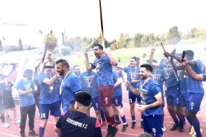 Φωτορεπορτάζ από την απονομή και τους πανηγυρισμούς