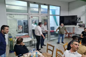 Τίμησε τους ποδοσφαιριστές και Ομόνοια/ΦΩΤΟΣ