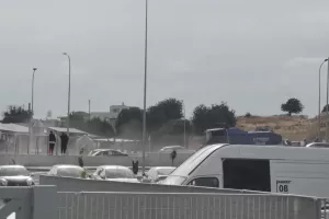 Ένταση για λίγο και παρέμβαση του "Αίαντα" (βίντεο/φώτος)