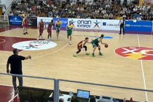 Κεραυνός - ΑΕΚ: Κράτησε την έδρα του και... έμεινε ζωντανός!