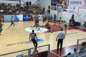 Κεραυνός - ΑΕΚ: Κράτησε την έδρα του και... έμεινε ζωντανός!