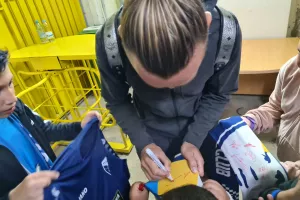 Αυτό... είναι το ποδόσφαιρο
