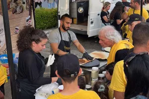 "Γαλαζοκίτρινο" πάρτι Λεόντων, τρέλα για το Κύπελλο στον Εναέριο! (Φώτος/Βίντεο Kerkida.net)