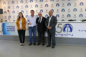 1.6 εκατομμύρια + 800 χιλιάδες στα προσφυγικά σωματεία