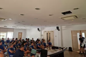 Εθνική Γυναικών/Προπονήσεις και θεωρητικά μαθημάτα