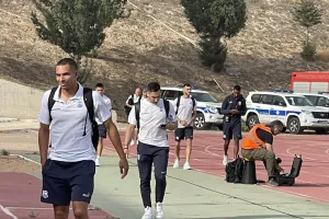 (ΦΩΤΟΣ) Στο "Στέλιος Κυριακίδης" ο Απόλλωνας
