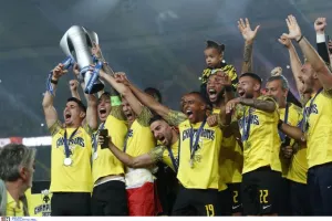 AEK: Εντυπωσιακά πλάνα από την ημέρα γιορτής και τη φιέστα στη Νέα Φιλαδέλφεια! (βίντεο)