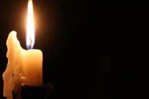 Συλλυπητήριες ανακοινώσεις για τον χαμό του πατέρα του Καραμανώλη
