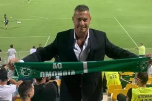 Ομονοιάτικο... χτύπημα από Τζον Χριστοδούλου!
