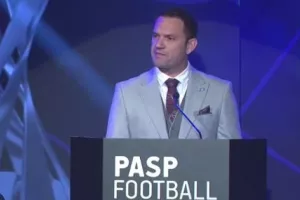 Απίστευτο SHOW/Σπύρος