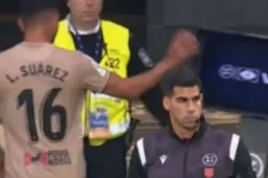 Παίκτης αποβλήθηκε και… γκρέμισε την οθόνη του VAR!