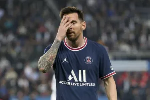 Παίκτης-έκπληξη στη λίστα της Παρί ΣΖ για να αντικαταστήσει τον Μέσι
