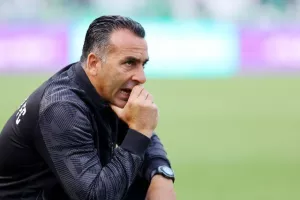 Ομόνοια - Απόλλων: Ολοζώντανος... με ανατροπή για την Ευρώπη!