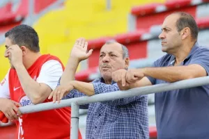 ΕΚΕΙ για το τελευταίο 