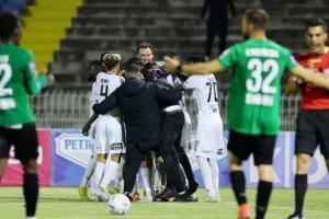 Ολυμπιακός - Δόξα: Με πέναλτι γκολ στο 90+10 πήρε τρίποντο... παραμονής