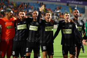 (Φωτορεπορτάζ) Οι έξαλλοι πανηγυρισμοί των πρωταθλητών