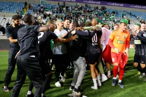 (Φωτορεπορτάζ) Οι έξαλλοι πανηγυρισμοί των πρωταθλητών