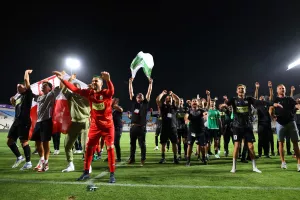 (Φωτορεπορτάζ) Οι έξαλλοι πανηγυρισμοί των πρωταθλητών