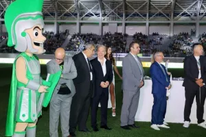 Το σήκωσε... ο ΑΡΗΣ! (Φώτος/Βίντεο)